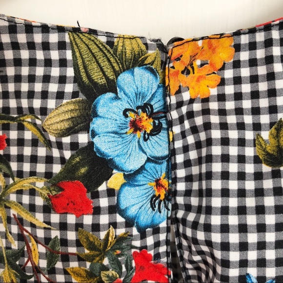 Zara Gingham Floral Ruffle Top - Picture 9 of 11
